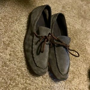 Used Banana Republic Pure Leather gray Color Size 8.5